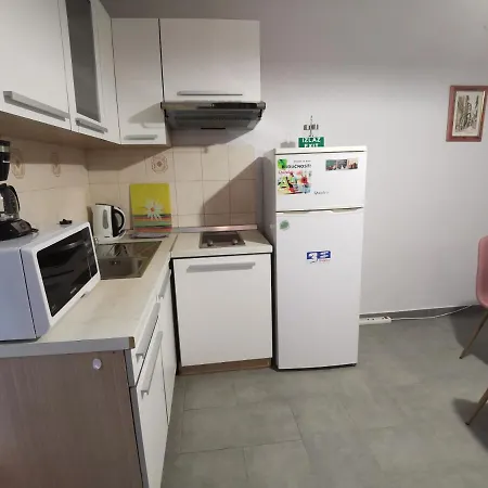 Lovely Family House Robi Affittacamere Rovigno