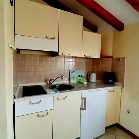 Affittacamere Lovely Family House Robi Rovigno